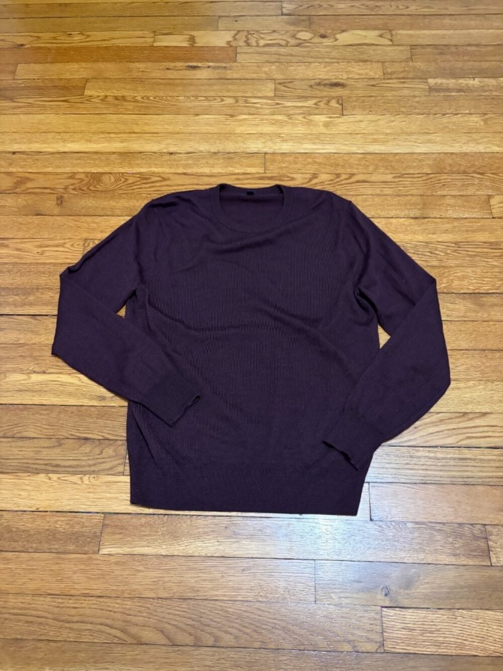 J. Crew Mens Sweater Size Medium Purple Acrylic Merino Wool Knit Casual Preppy